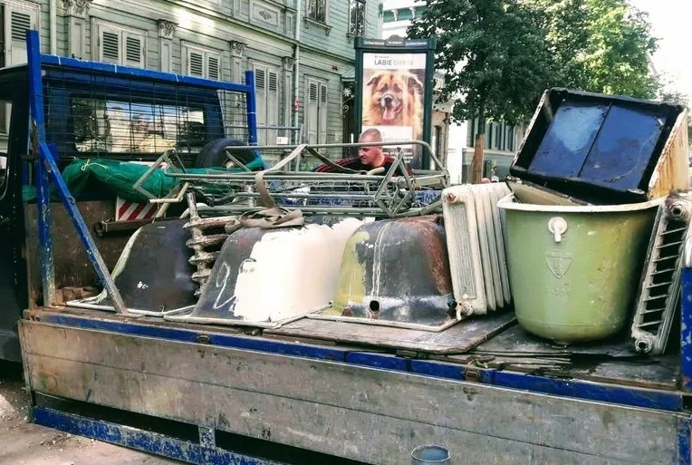 Вывоз старой сантехники в Юбилейном от ПроМусор: быстро, недорого от 567 руб., утилизация и грузчики